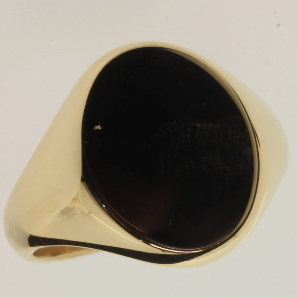 18ct Yellow Gold Signet Ring 17.3g