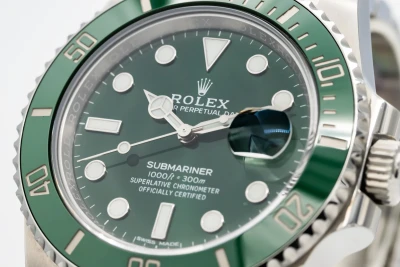 Rolex Submariner Date 40mm 'Hulk" Stainless Steel Oyster 116610LV 2017